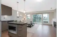 410 15735 CROYDON DRIVE - thumbnail 2