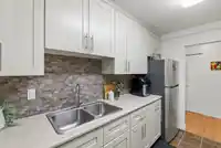106 1720 SOUTHMERE CRESCENT - thumbnail 11