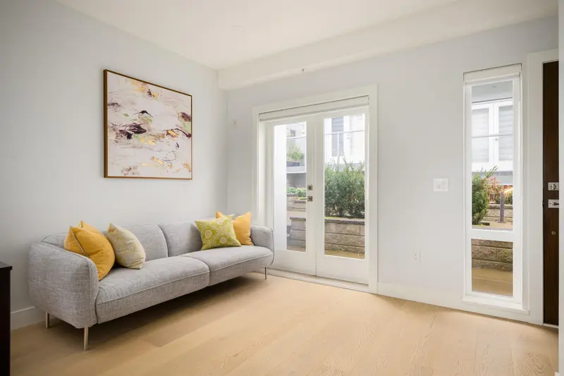 7661 GRANVILLE STREET - photo 3 of 25