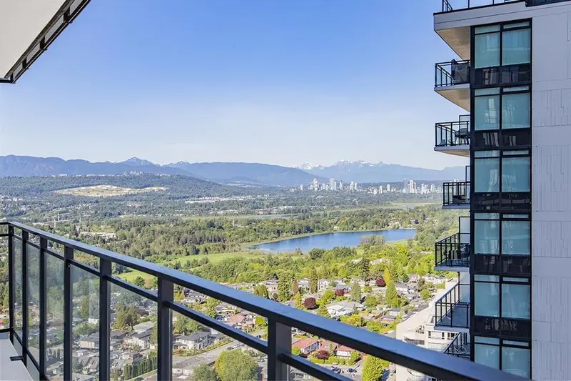 2602 4711 HAZEL STREET - photo 1 of 25