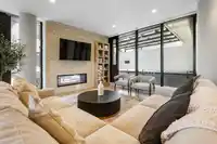 1605 1588 JOHNSTON ROAD - thumbnail 36