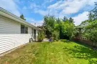 16392 11 AVENUE - thumbnail 18