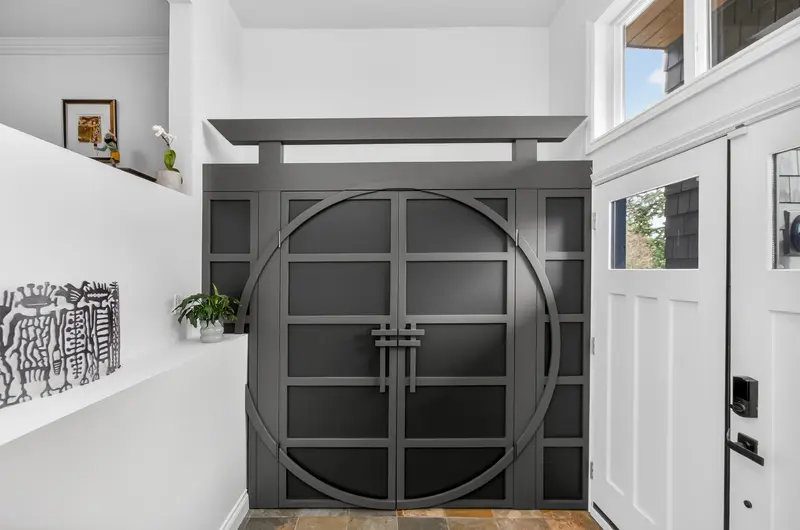 1279 EVERALL STREET - photo 3 of 25