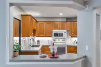 211 15185 22 AVENUE - thumbnail 5