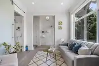 918 163 STREET - thumbnail 12