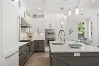 918 163 STREET - thumbnail 4