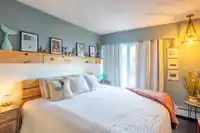 301 1390 MARTIN STREET - thumbnail 18