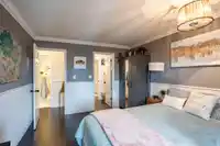 301 1390 MARTIN STREET - thumbnail 22