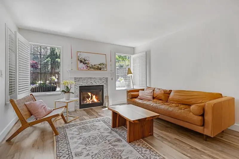 104 1488 MERKLIN STREET - photo 4 of 34
