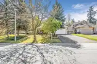 14874 26 AVENUE - thumbnail 2