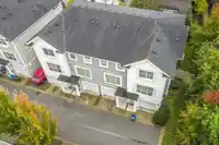 26 16228 16 AVENUE - thumbnail 3