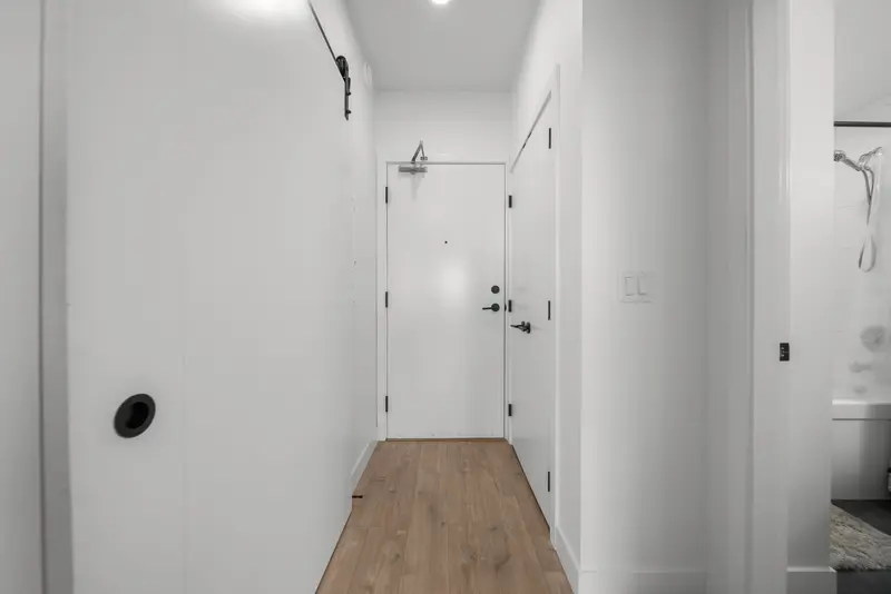 414 32838 LANDEAU PLACE - photo 3 of 25