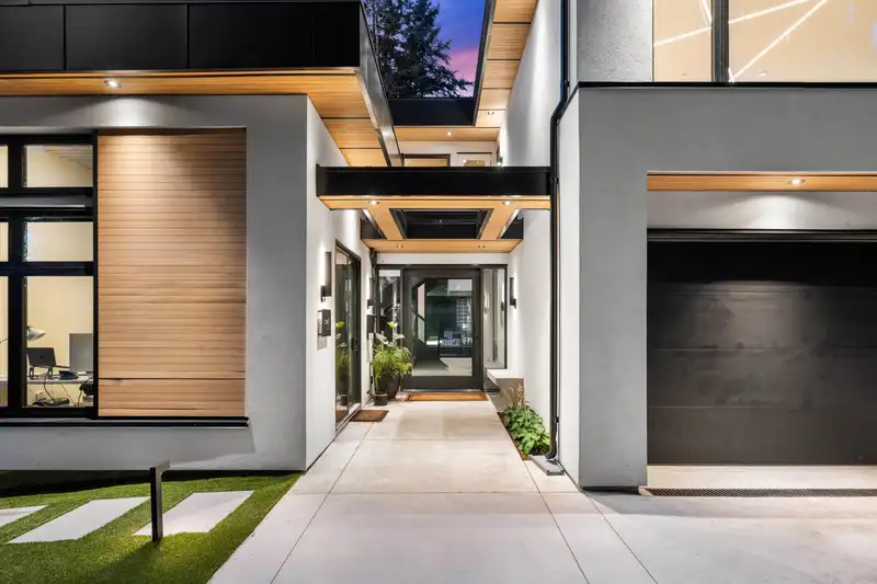 12605 15A AVENUE - photo 2 of 40