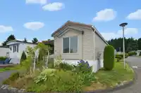 38 15875 20 AVENUE - thumbnail 2