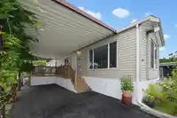 38 15875 20 AVENUE - thumbnail 3