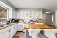 15365 PACIFIC AVENUE - thumbnail 11