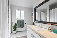 15365 PACIFIC AVENUE - thumbnail 17