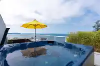 15055 BEACHVIEW AVENUE - thumbnail 1