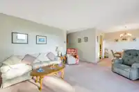 317 1720 SOUTHMERE CRESCENT - thumbnail 6