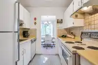 317 1720 SOUTHMERE CRESCENT - thumbnail 10