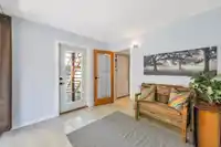 871 KENT STREET - thumbnail 33