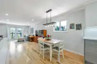 871 KENT STREET - thumbnail 9