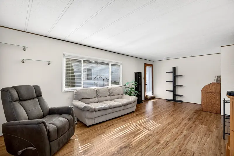 47 3031 200 STREET - photo 3 of 25