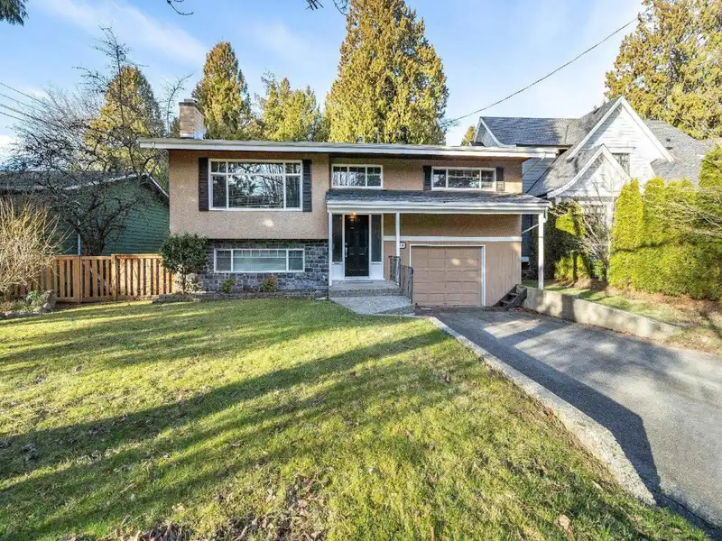 12569 26 AVENUE - photo 1 of 40