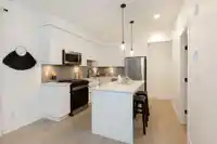422 3480 146A STREET - thumbnail 8