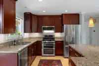 15579 17 AVENUE - thumbnail 7