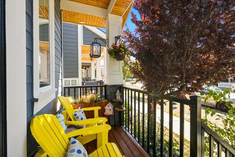 17411 2 AVENUE - photo 3 of 40