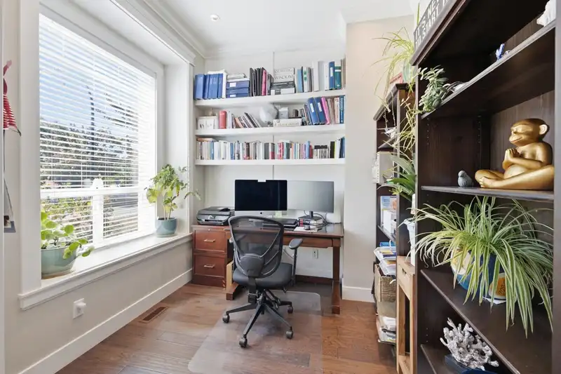 17411 2 AVENUE - photo 4 of 40