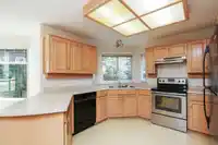 14891 26 AVENUE - thumbnail 8