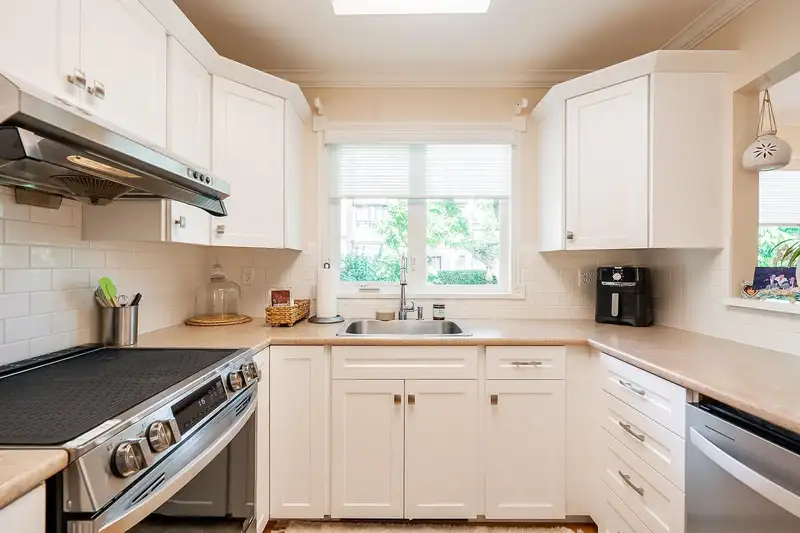 411 1220 FIR STREET - photo 3 of 32