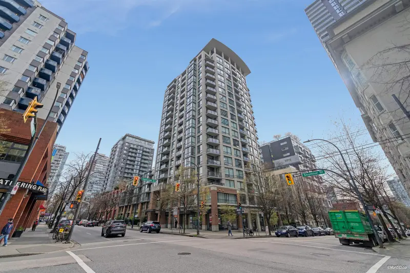 1710 1082 SEYMOUR STREET - photo 1 of 25