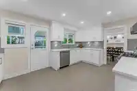 14242 VINE AVENUE - thumbnail 8