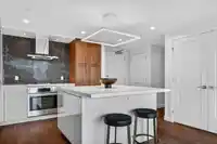 807 1526 FINLAY STREET - thumbnail 3