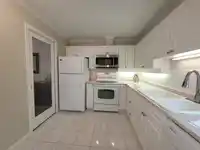 218 1952 152A STREET - thumbnail 12