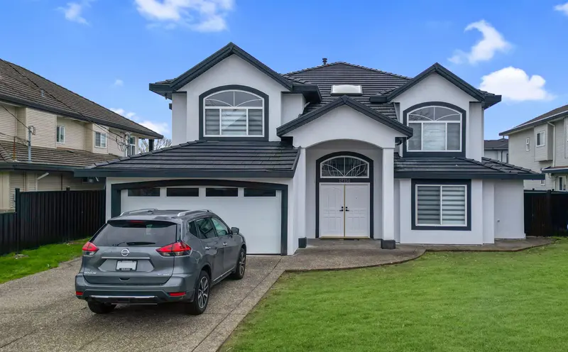 13114 73A AVENUE - photo 3 of 25