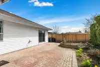 14174 19A AVENUE - thumbnail 23