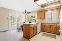 14174 19A AVENUE - thumbnail 9