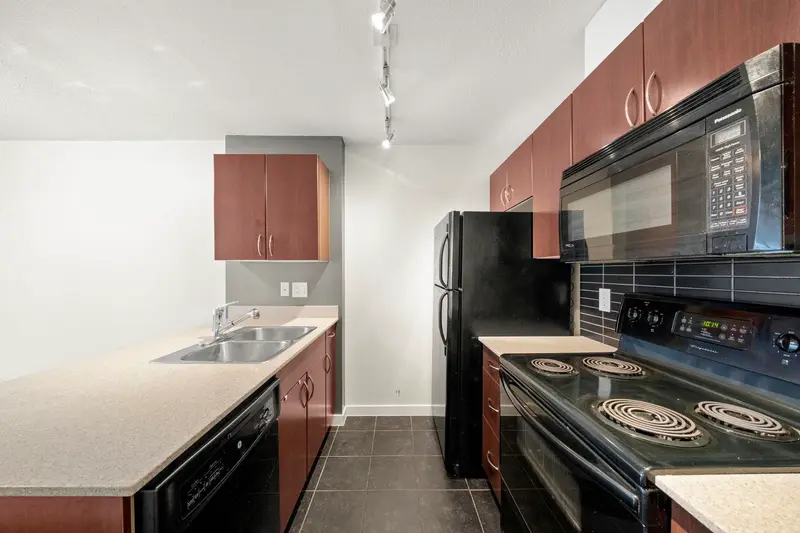 1615 938 SMITHE STREET - photo 3 of 17