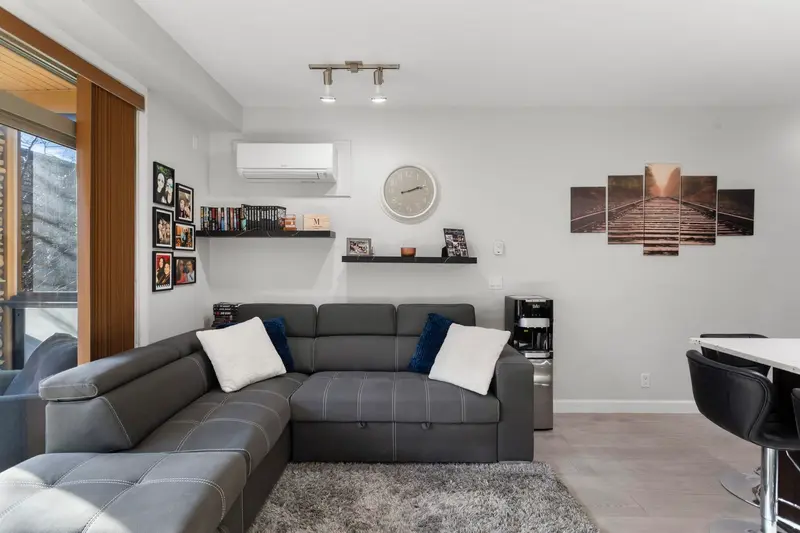 253 8258 207A STREET - photo 3 of 23