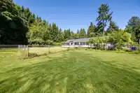 637 171 STREET - thumbnail 4