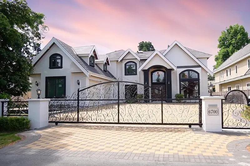 6700 MAPLE ROAD - photo 1 of 19