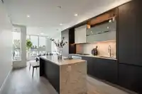 317 1342 JOHNSTON ROAD - thumbnail 1