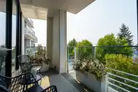 317 1342 JOHNSTON ROAD - thumbnail 19