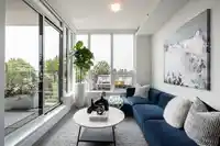 317 1342 JOHNSTON ROAD - thumbnail 3