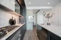 317 1342 JOHNSTON ROAD - thumbnail 7