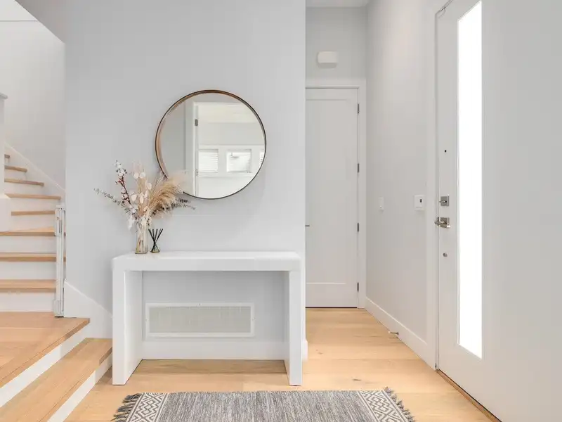 16455 21A AVENUE - photo 2 of 20